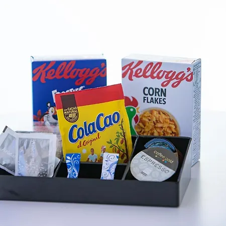 מלון דירות Sea Experience 4*