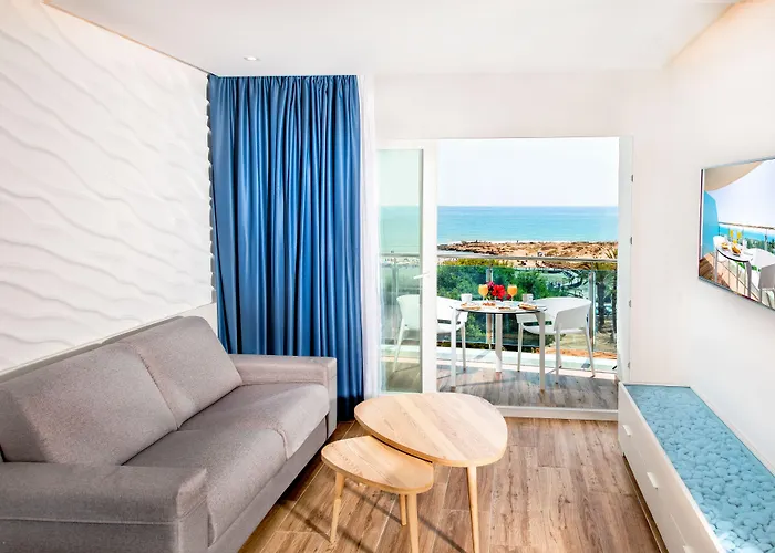 Aparthotel Sea Experience 4*