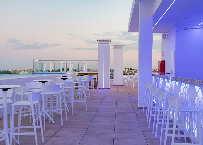 Sea Experience 公寓式酒店 阿尔考斯布里