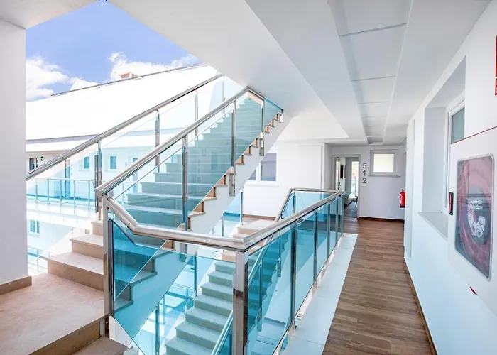Sea Experience Aparthotel 4*
